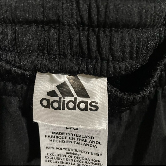 ADIDAS Men's Black Classic 3 Stripe Shorts - Picture 7 of 8